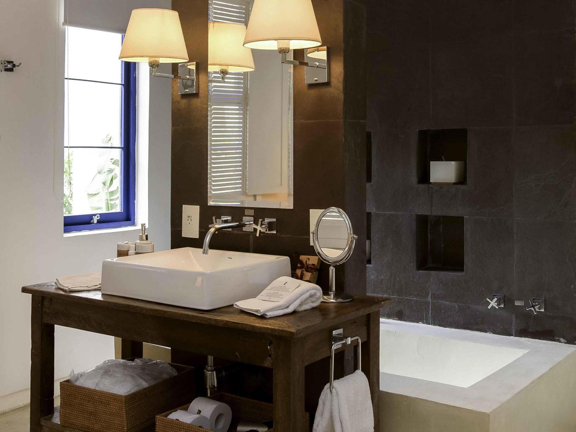 Deluxe King Room with Bathtub and Garden View,1717011190:JPEG